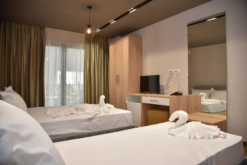 Triple Room with Sea View
