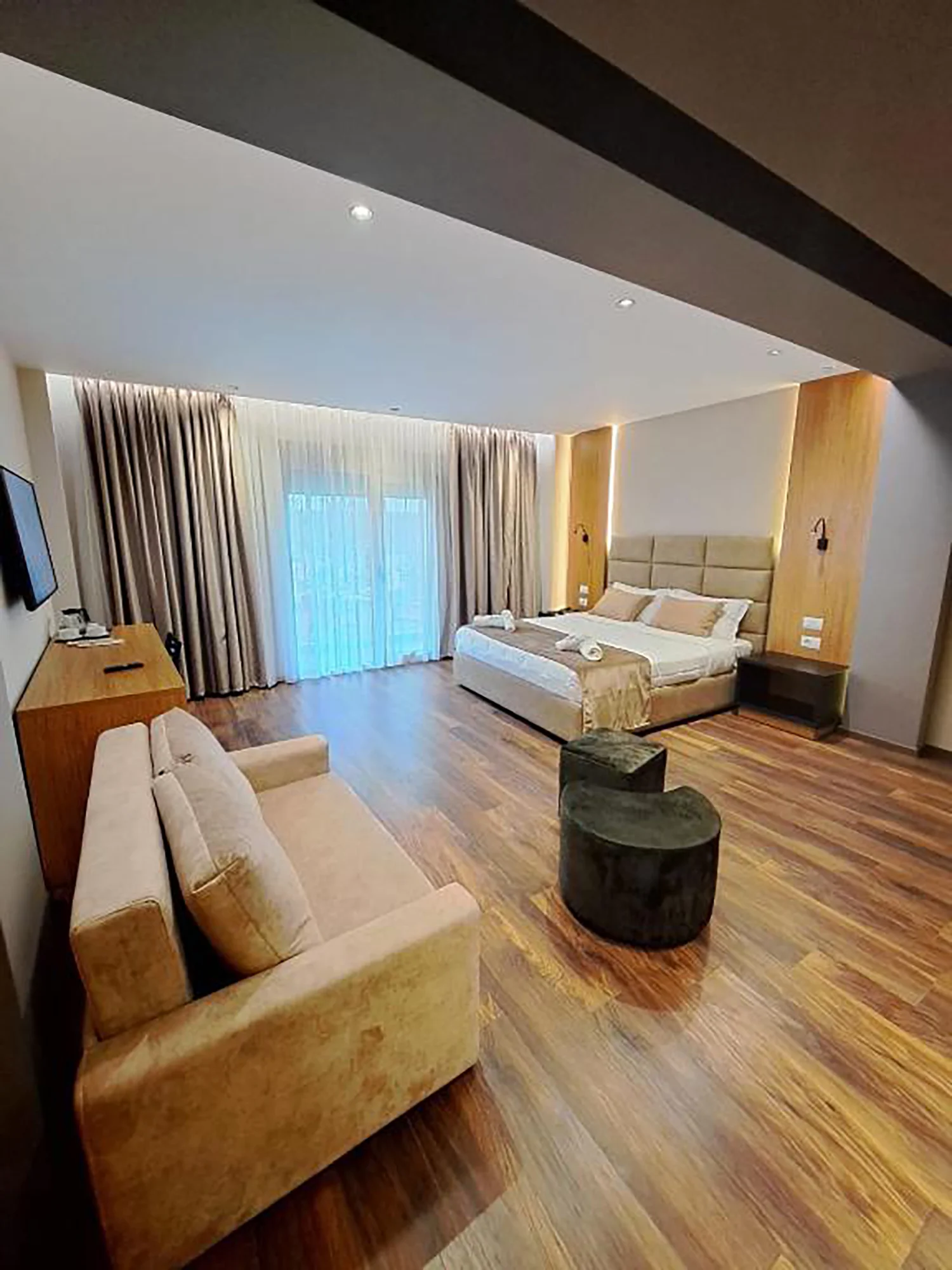 Deluxe Double Room with Balcony