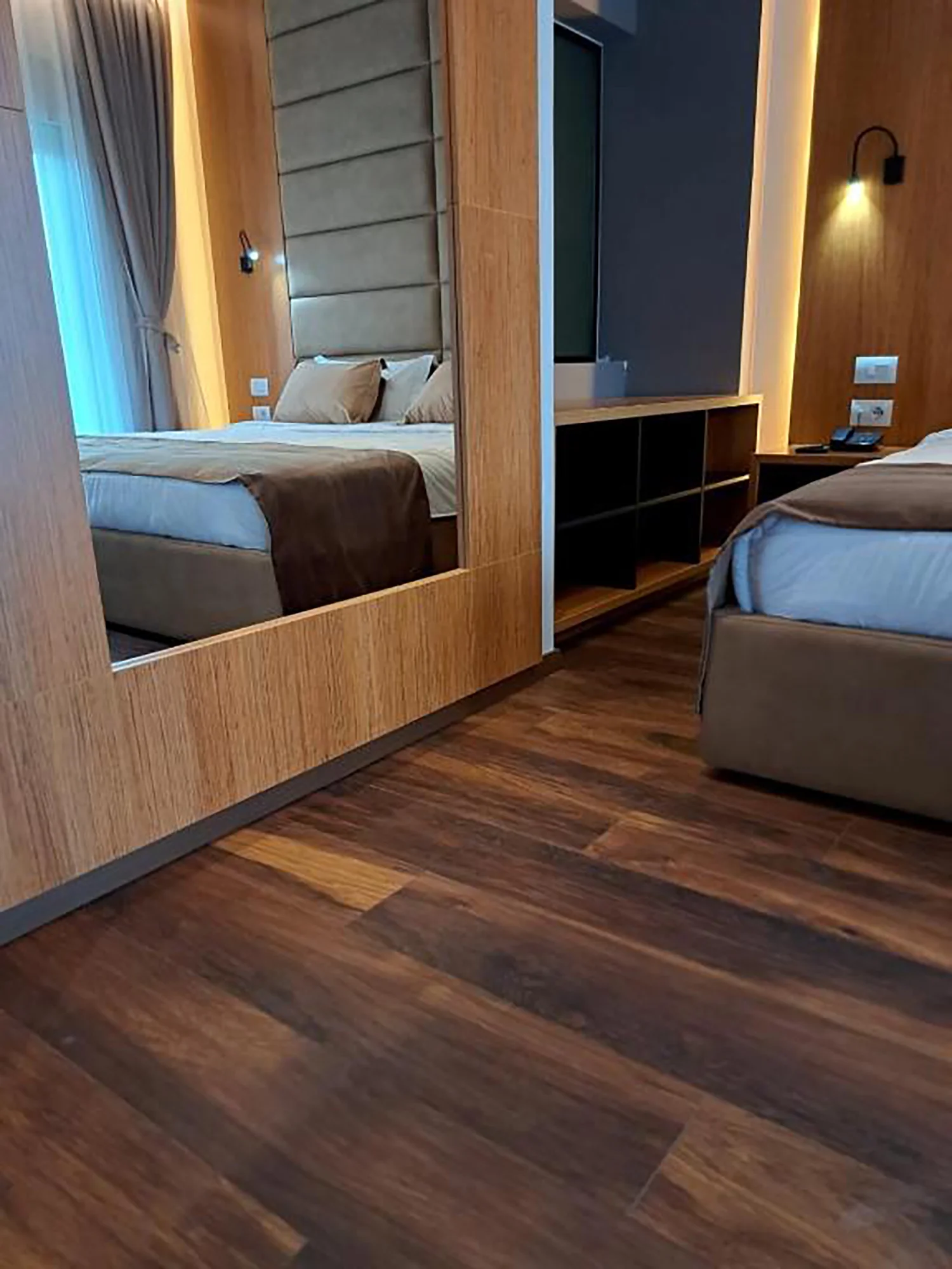 Suite with Mountain View