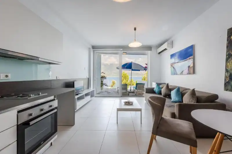 Suite with Private Pool