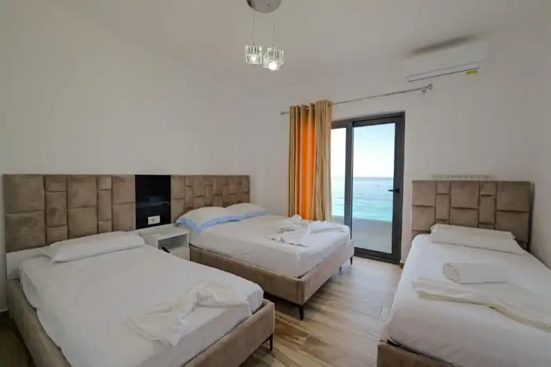 Quadruple Room with Sea View