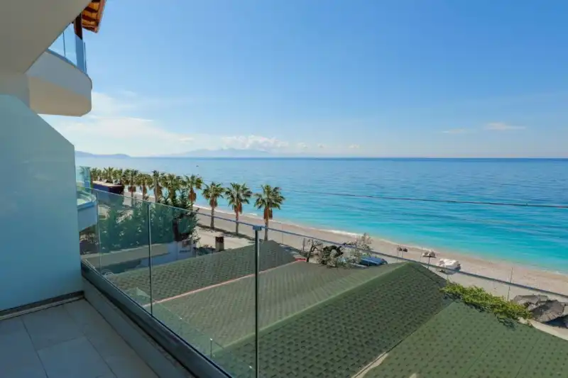 Quadruple Room with Sea View